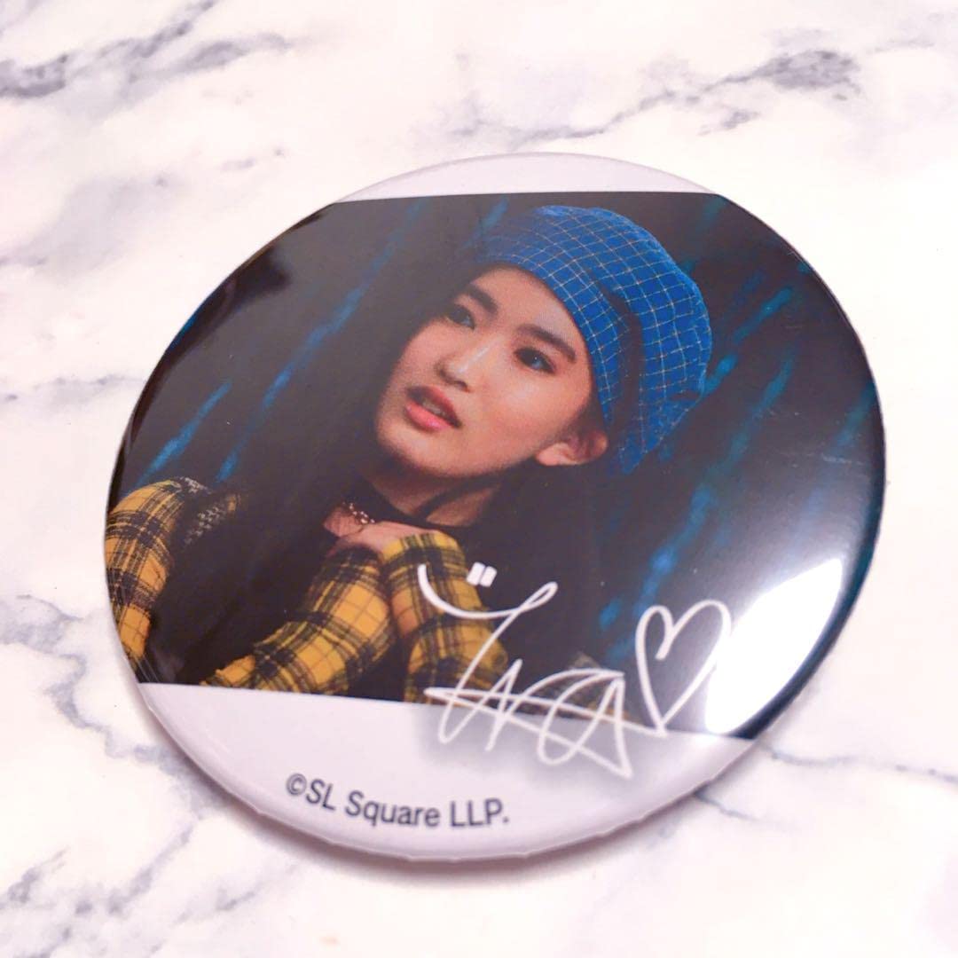 Lucky2 佐藤栞奈 缶バッジ